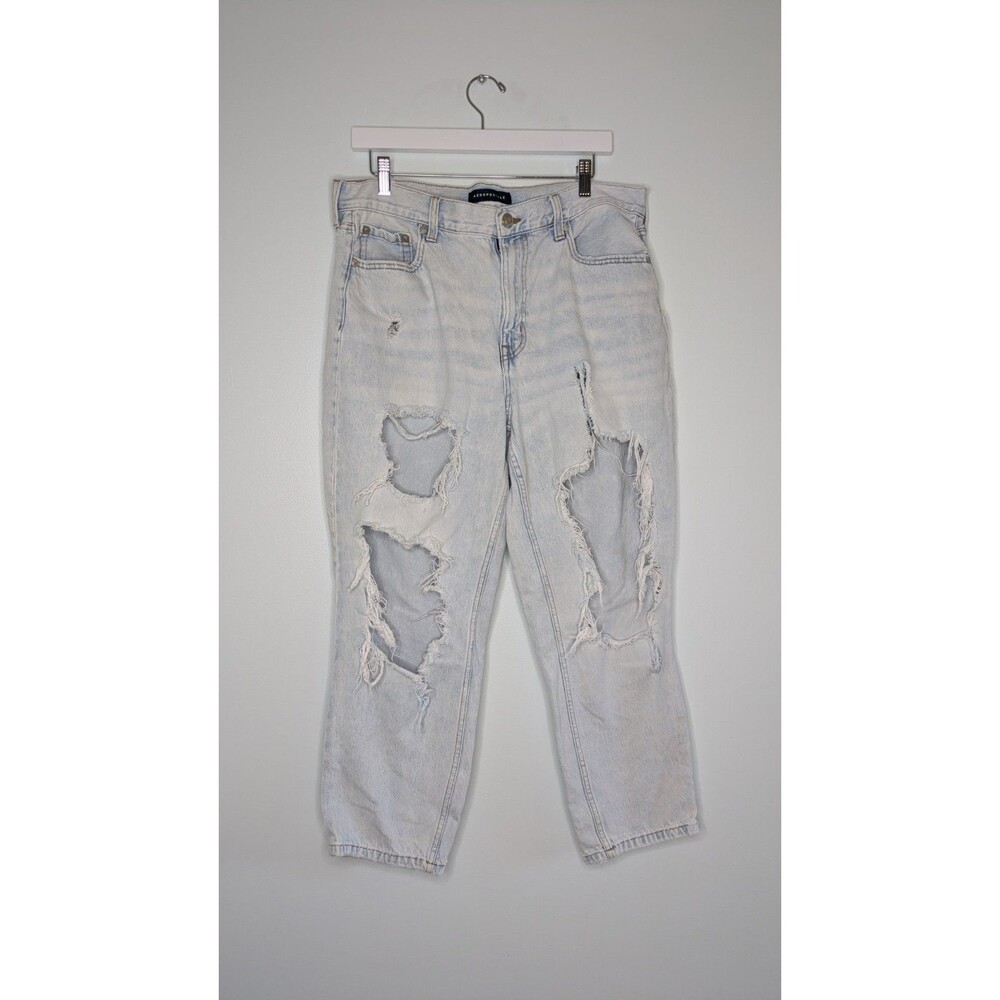 Aeropostale High Rise Mom Jeans Size 14 Light Wash Distressed Ripped Grunge 90s
